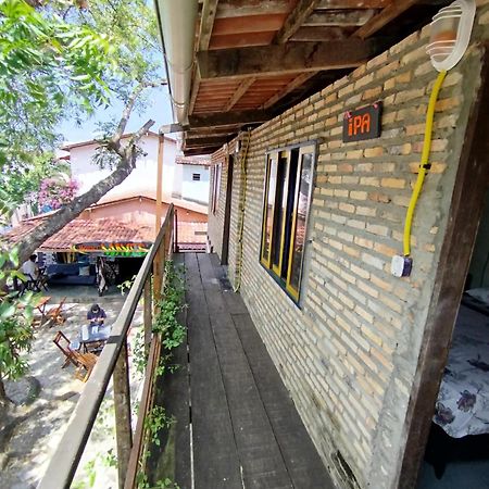Waves Hostel & Pub Praia de Pipa エクステリア 写真