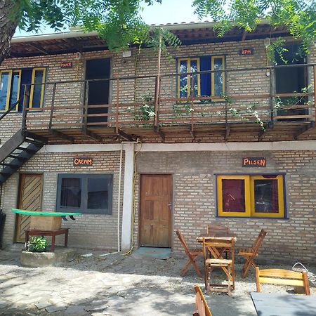 Waves Hostel & Pub Praia de Pipa エクステリア 写真