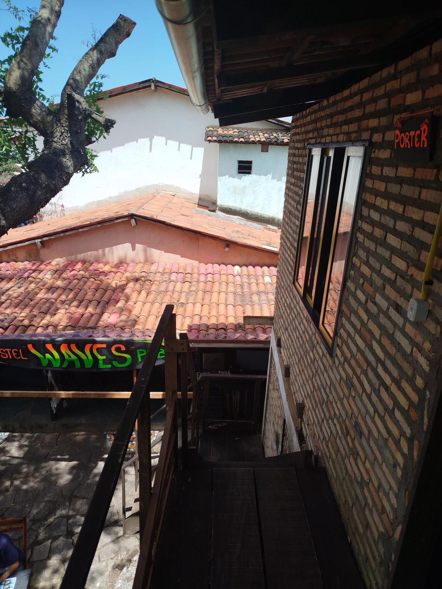 Waves Hostel & Pub Praia de Pipa エクステリア 写真